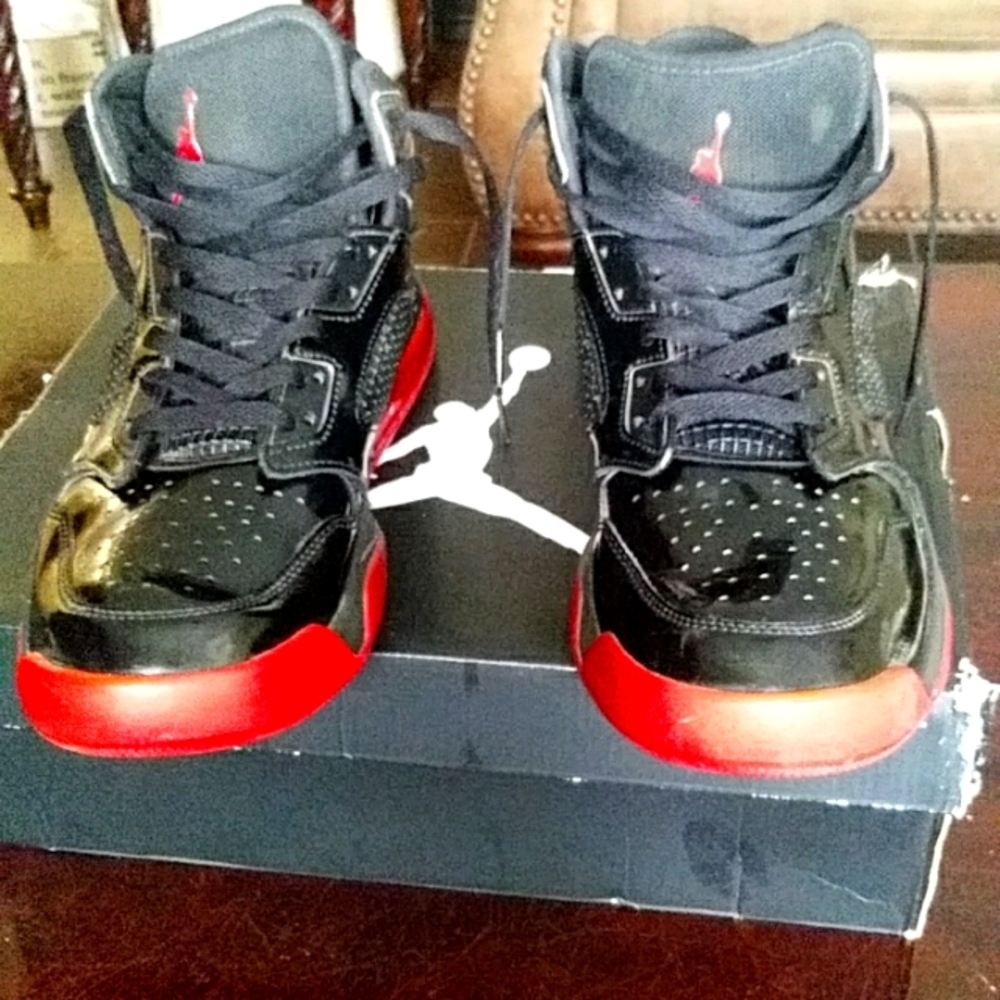 Jordan Mars size 10